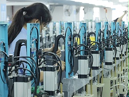 充電寶安全危機(jī)背后，靈科超聲波用“微米級(jí)”技術(shù)守護(hù)全球制造品質(zhì)
