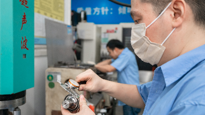 如何解決必能信BRANSON超聲波焊接機(jī)控制面板無顯示問題？